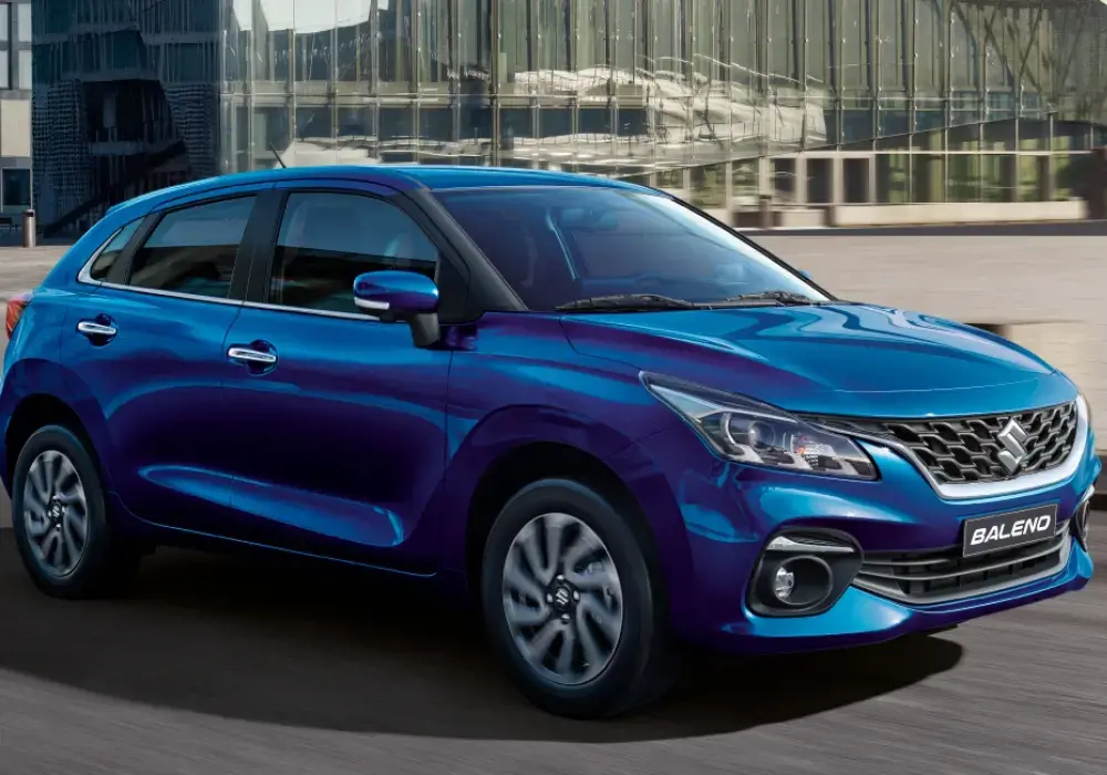 Suzuki Baleno azul metálico de cinco puertas
